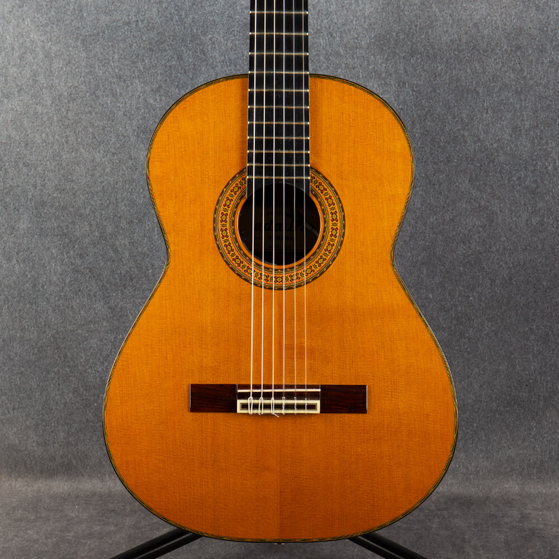 Admira Teresa All Solid Classical Guitar - 2nd Hand Admira Teresa All Solid Classical Guitar - 2nd Hand