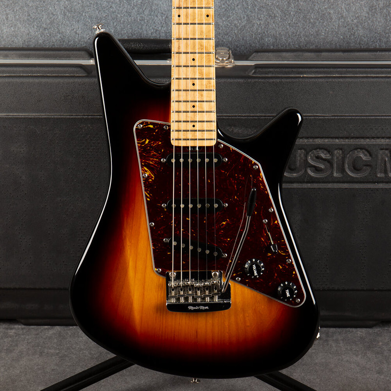 Ernie Ball Music Man Albert Lee Signature SSS - Sunburst - Case - 2nd Hand Ernie Ball Music Man Albert Lee Signature SSS - Sunburst - Case - 2nd Hand