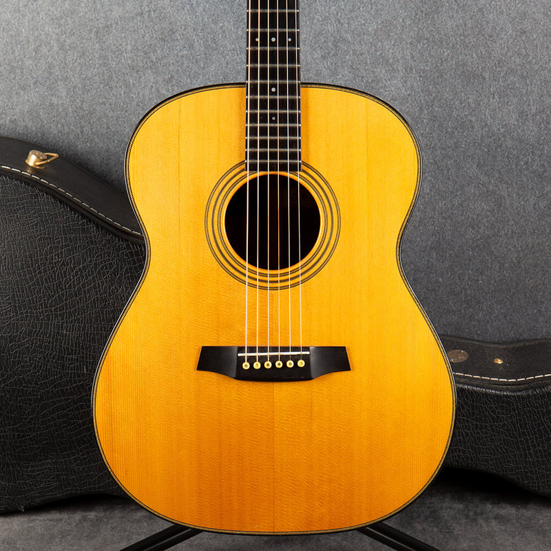 Fylde Oberon Acoustic - Natural - Hard Case - 2nd Hand Fylde Oberon Acoustic - Natural - Hard Case - 2nd Hand