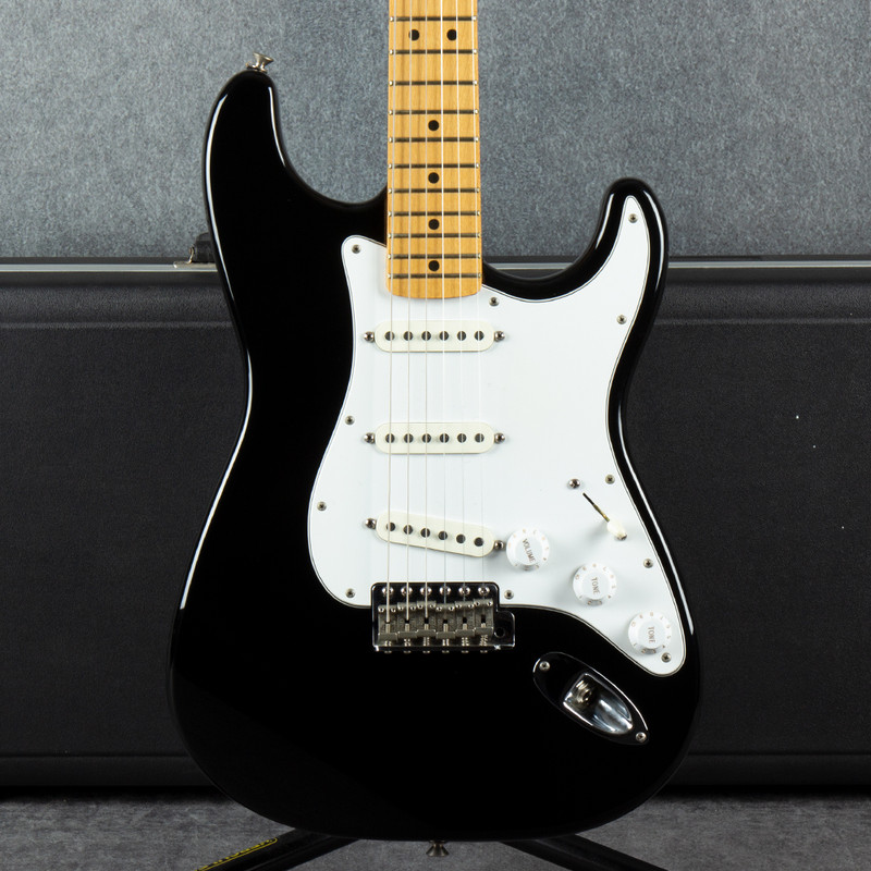 Fender California Series Stratocaster - Black - Hard Case - 2nd Hand Fender California Series Stratocaster - Black - Hard Case - 2nd Hand