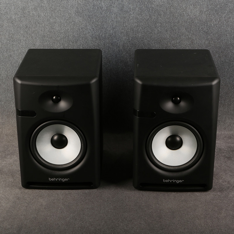 Behringer Nekkst K8 Studio Monitor - Pair - 2nd Hand Behringer Nekkst K8 Studio Monitor - Pair - 2nd Hand
