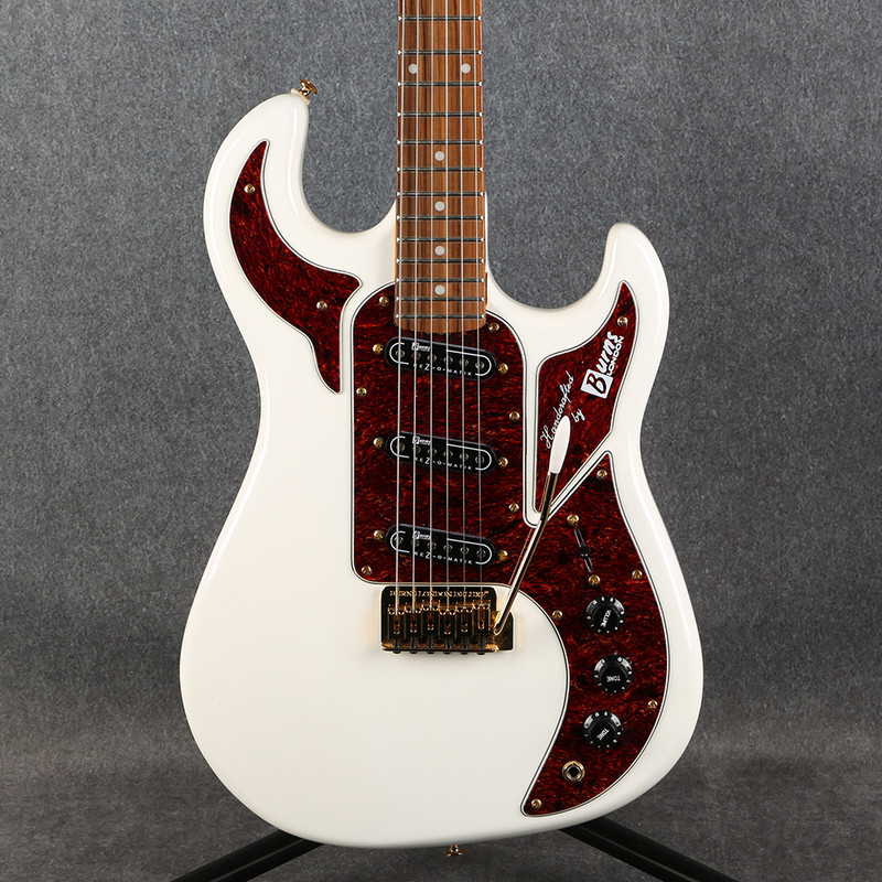 Burns Club Series Marquee - Shadow White - 2nd Hand