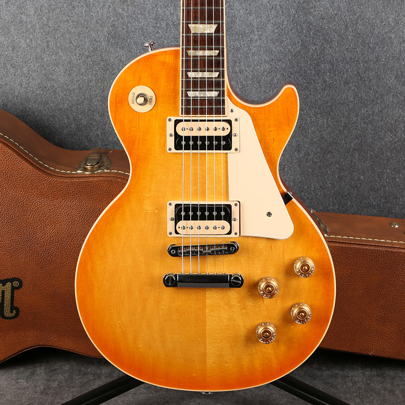 Gibson 2015 Ltd Ed Les Paul Traditional Plain Top Lemon Burst - Case - 2nd Hand Gibson 2015 Ltd Ed Les Paul Traditional Plain Top Lemon Burst - Case - 2nd Hand