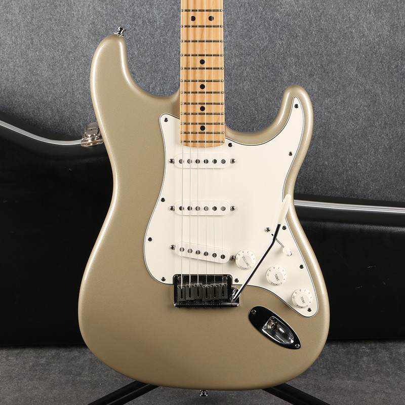 Fender 2006 American Stratocaster - Shoreline Gold - Hard Case - 2nd Hand