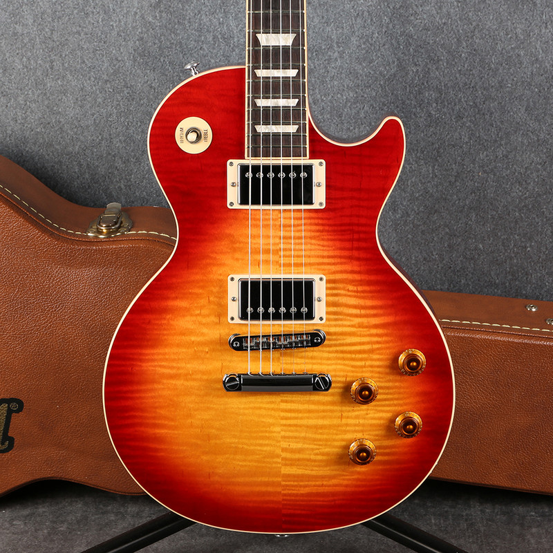 Gibson 2018 Les Paul Standard - Heritage Cherry Sunburst - Hard Case - 2nd Hand Gibson 2018 Les Paul Standard - Heritage Cherry Sunburst - Hard Case - 2nd Hand