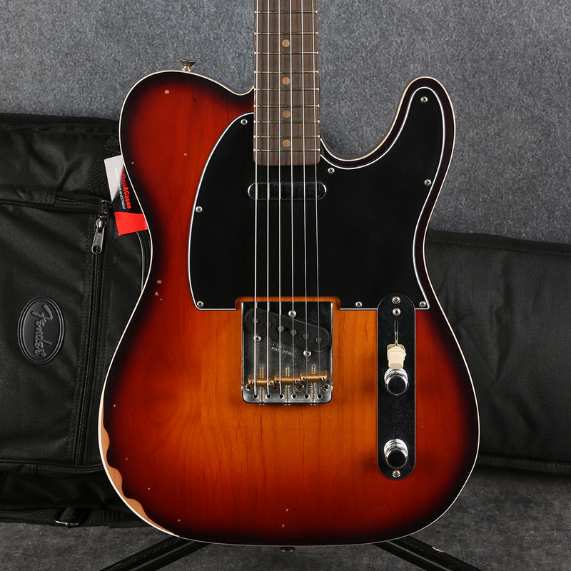 Fender Jason Isbell Custom Telecaster 3-Colour Chocolate Burst - Bag - 2nd Hand