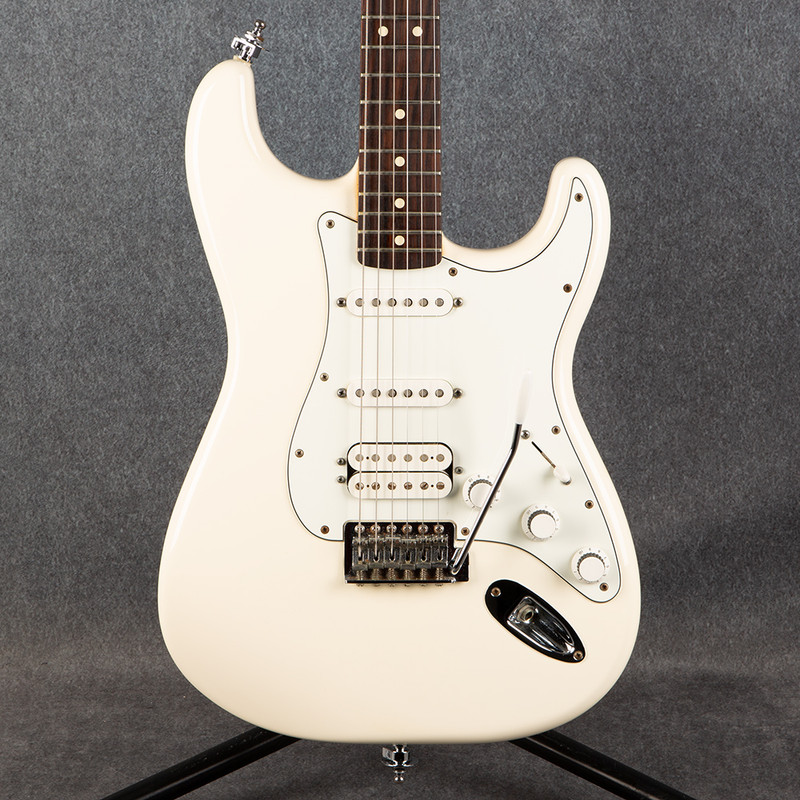 Fender Mexican Standard Stratocaster HSS - Olympic White - 2nd Hand