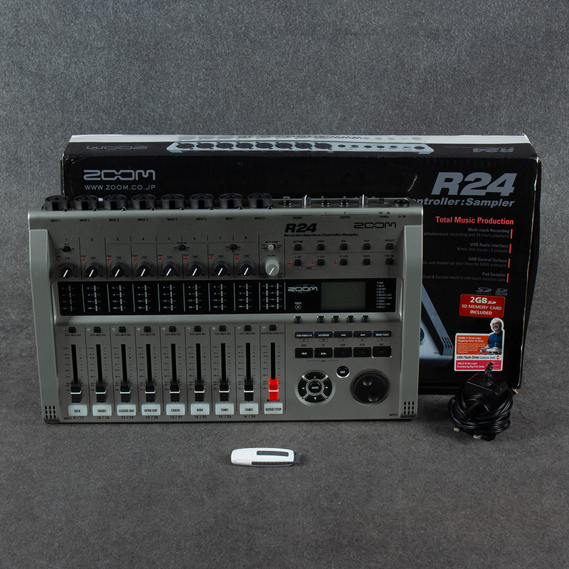 Zoom R24 Recorder Interface Controller & Sampler - Box & PSU - 2nd Hand