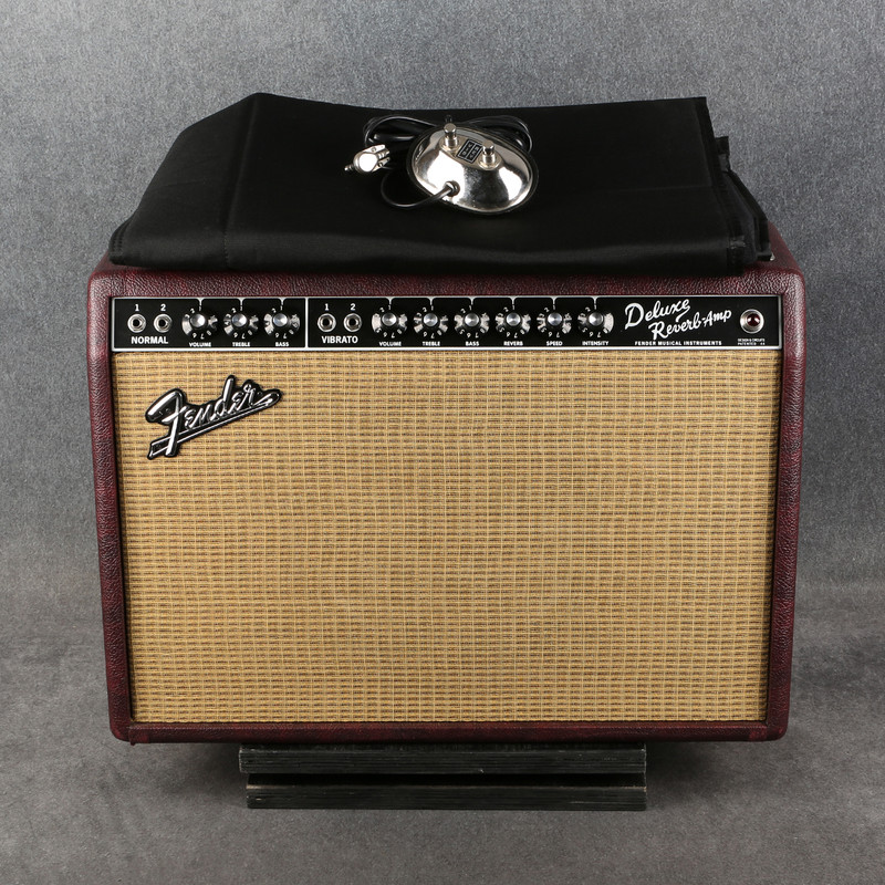 Fender FSR 65 Deluxe Reverb Bordeaux Blues-Cover **COLLECTION ONLY** - 2nd Hand