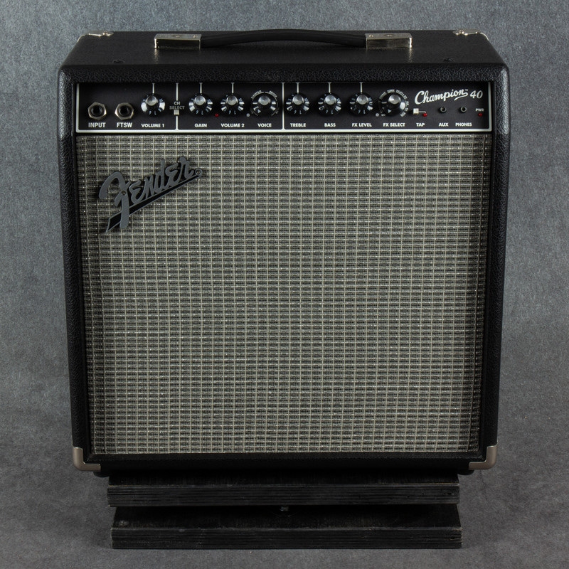 Fender Champion 40 Combo - 2nd Hand (132509)