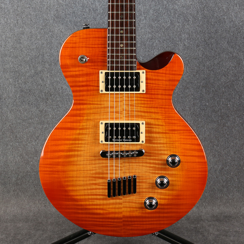 Yamaha AES620 - Honeyburst - 2nd Hand