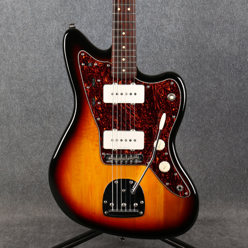 Squier Vintage Modified Jazzmaster - 3 Tone Sunburst - 2nd Hand