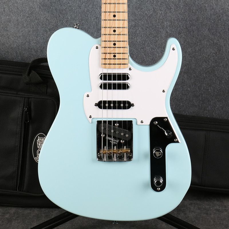 Fret King Country Squire Music Row - Laguna Blue - Gig Bag - 2nd Hand Fret King Country Squire Music Row - Laguna Blue - Gig Bag - 2nd Hand