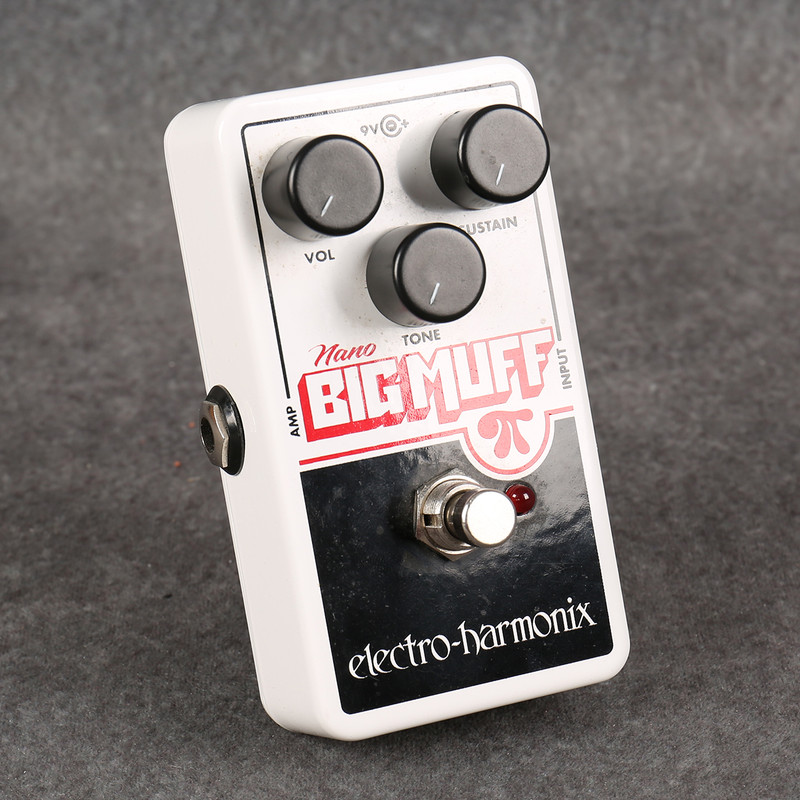 Electro-Harmonix Nano Big Muff Pi - 2nd Hand (133526) Electro-Harmonix Nano Big Muff Pi - 2nd Hand (133526)