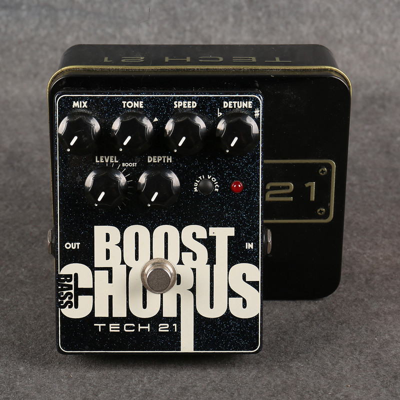 Tech 21 Bass Boost Chorus - Boxed - 2nd Hand Tech 21 Bass Boost Chorus - Boxed - 2nd Hand