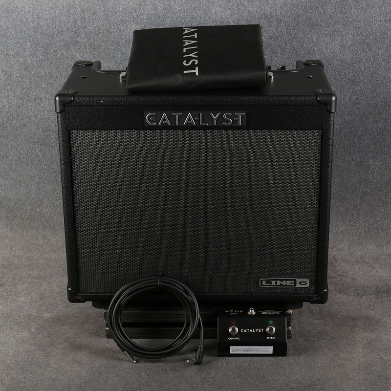 Line 6 Catalyst 60 Combo Amplifier - Footswitch - Cover - 2nd Hand Line 6 Catalyst 60 Combo Amplifier - Footswitch - Cover - 2nd Hand