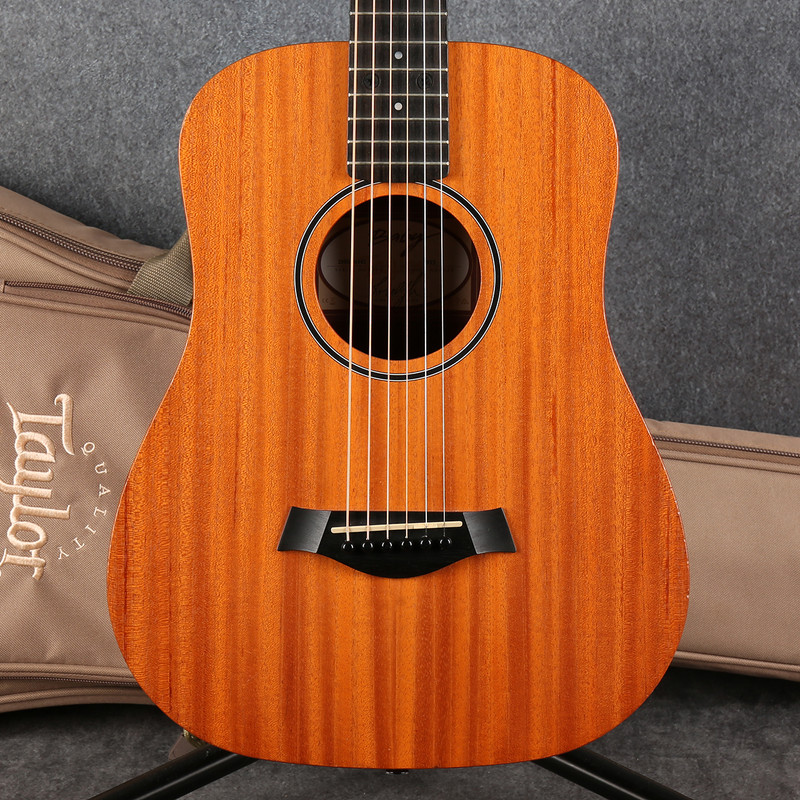 Taylor BT2 Baby Taylor - Mahogany - Gig Bag - 2nd Hand Taylor BT2 Baby Taylor - Mahogany - Gig Bag - 2nd Hand