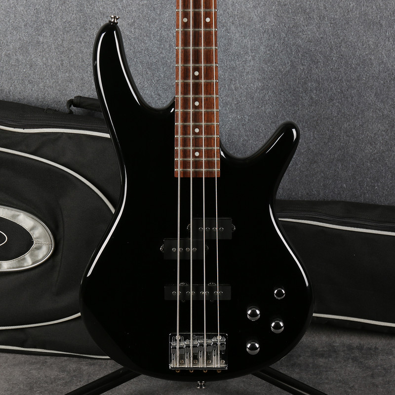 Ibanez Gio GSR200-BK - Black - Gig Bag - 2nd Hand