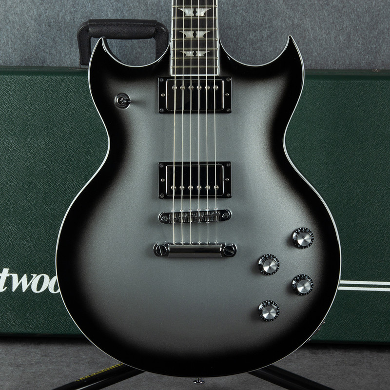 Woodrite Warlord - Silverburst - Hard Case - 2nd Hand