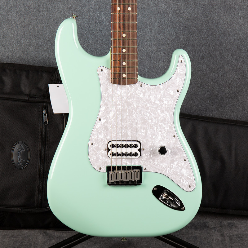 Fender Tom DeLonge Stratocaster - Surf Green - Gig Bag - 2nd Hand Fender Tom DeLonge Stratocaster - Surf Green - Gig Bag - 2nd Hand