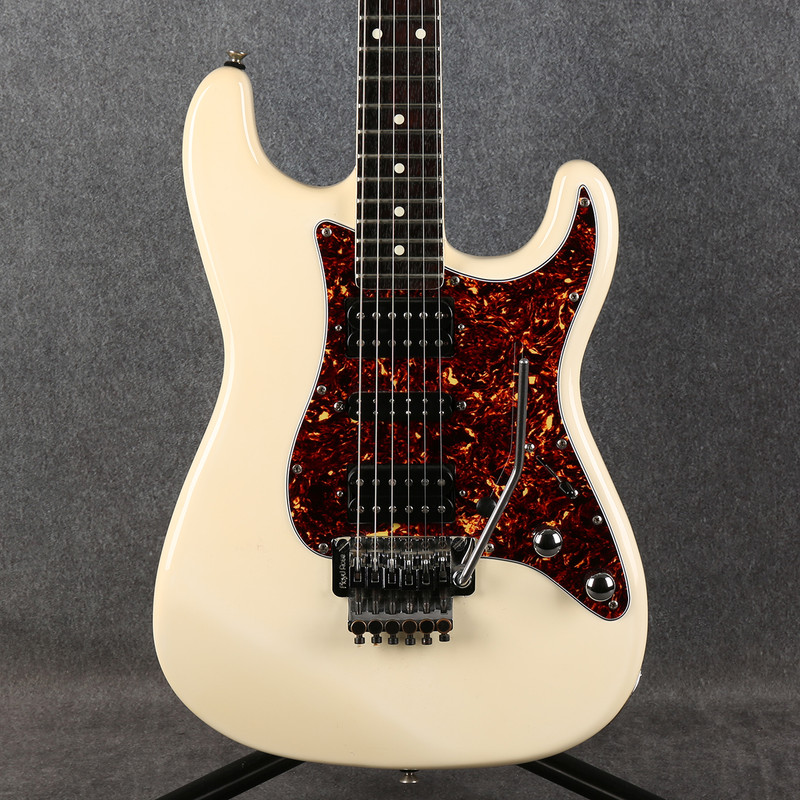 Fernandes The Function HSH Floyd Rose White 2nd Hand | Rich Tone Music