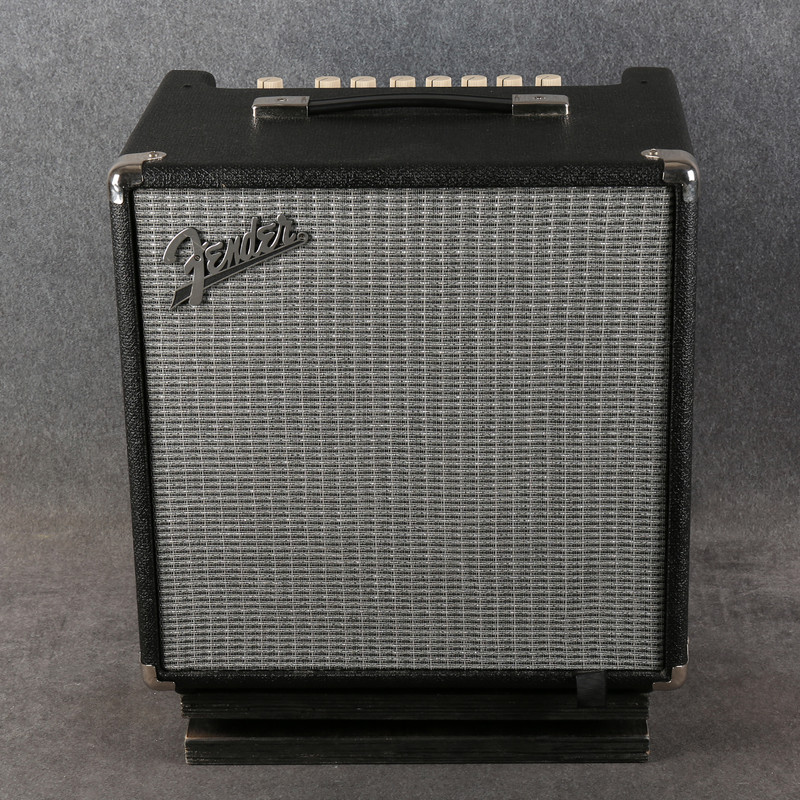 Fender Rumble 40 V3 Bass Combo Amplifier - 2nd Hand Fender Rumble 40 V3 Bass Combo Amplifier - 2nd Hand