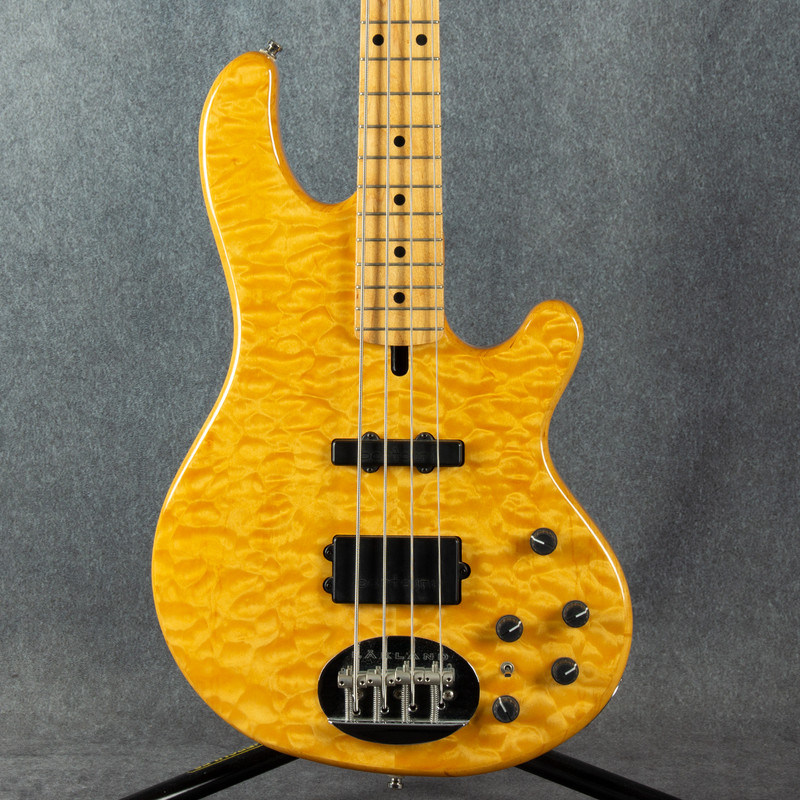 Lakland 44-02 Deluxe Natural Maple Neck - 2nd Hand Lakland 44-02 Deluxe Natural Maple Neck - 2nd Hand