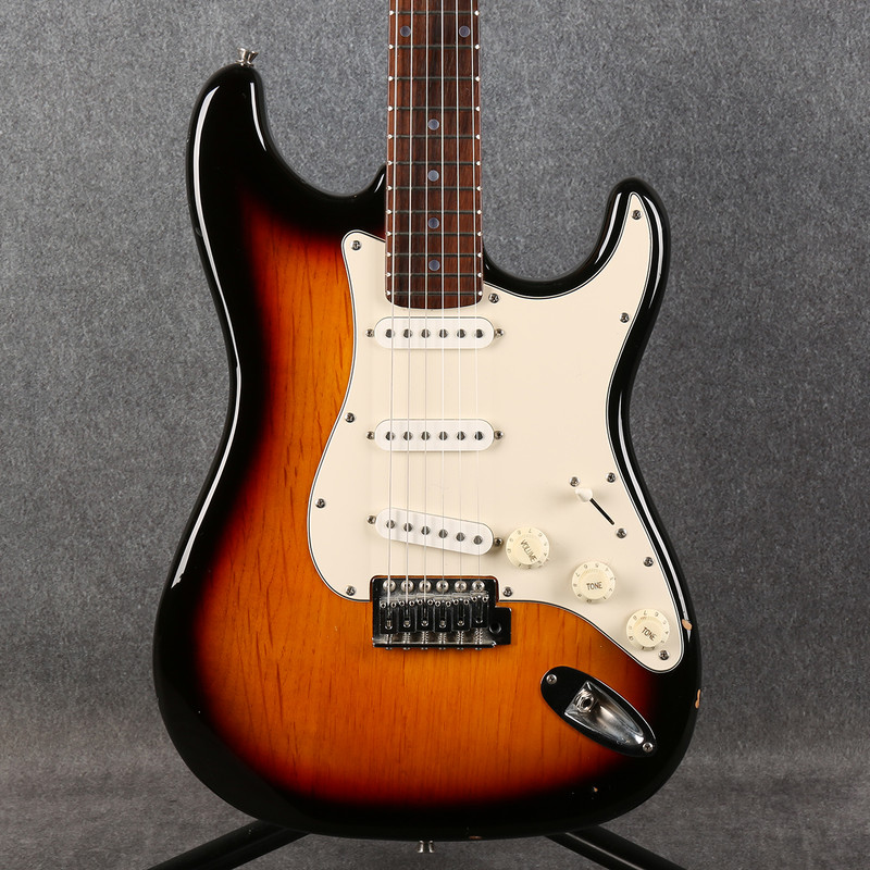 Squier Strat By Fender - 3 Tone Sunburst - 2nd Hand