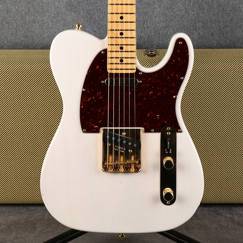 Fender LTD Edition Select Light Ash Telecaster - White Blonde - Case - 2nd Hand