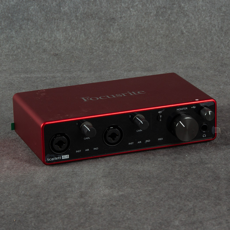 Focusrite Scarlett 4i4 - Gen 1 - 2nd Hand
