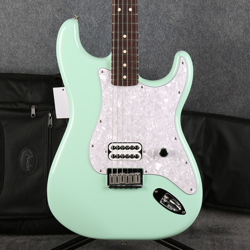 Fender Limited Edition Tom Delonge Stratocaster - Surf Green - Bag - 2nd Hand