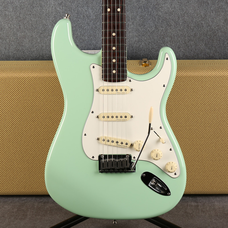 Fender Artist Series Jeff Beck Stratocaster - Surf Green - Hard Case - 2nd Hand Fender Artist Series Jeff Beck Stratocaster - Surf Green - Hard Case - 2nd Hand