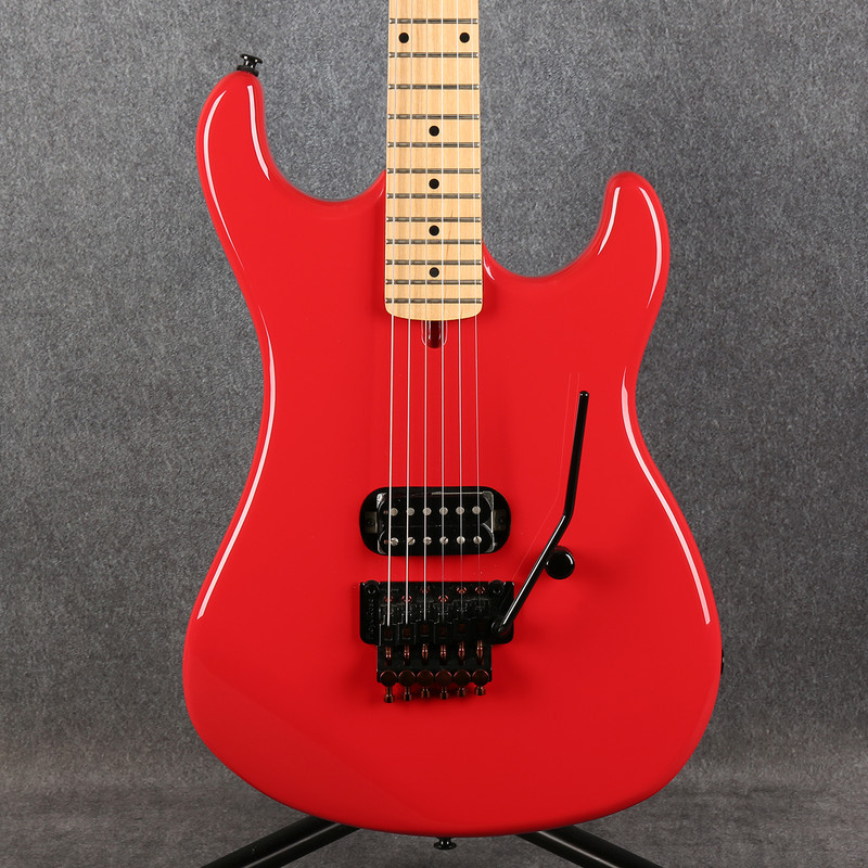 Kramer Baretta The 84 - Floyd Rose Original Tremolo - Radiant Red - 2nd Hand