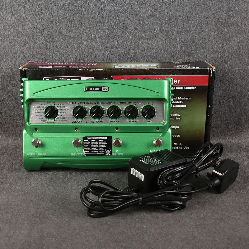 Line 6 DL4 Delay Modeler MK1 - Box & PSU - 2nd Hand