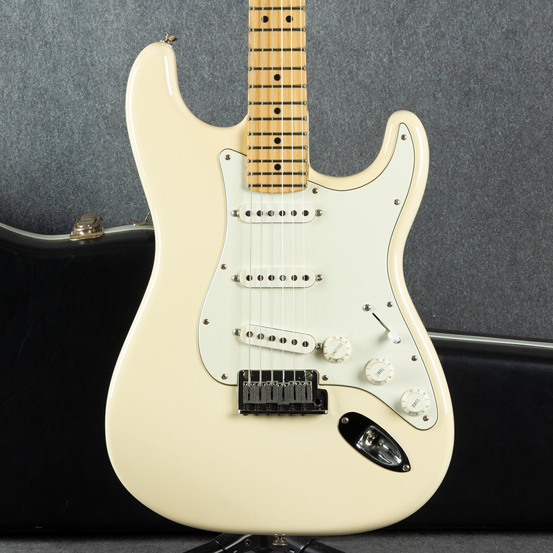 Fender USA Standard Stratocaster - Olympic White - Hard Case - 2nd Hand