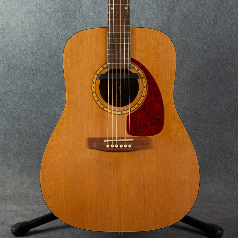 Simon & Patrick Cedar 6 Dreadnought Acoustic - Natural - 2nd Hand