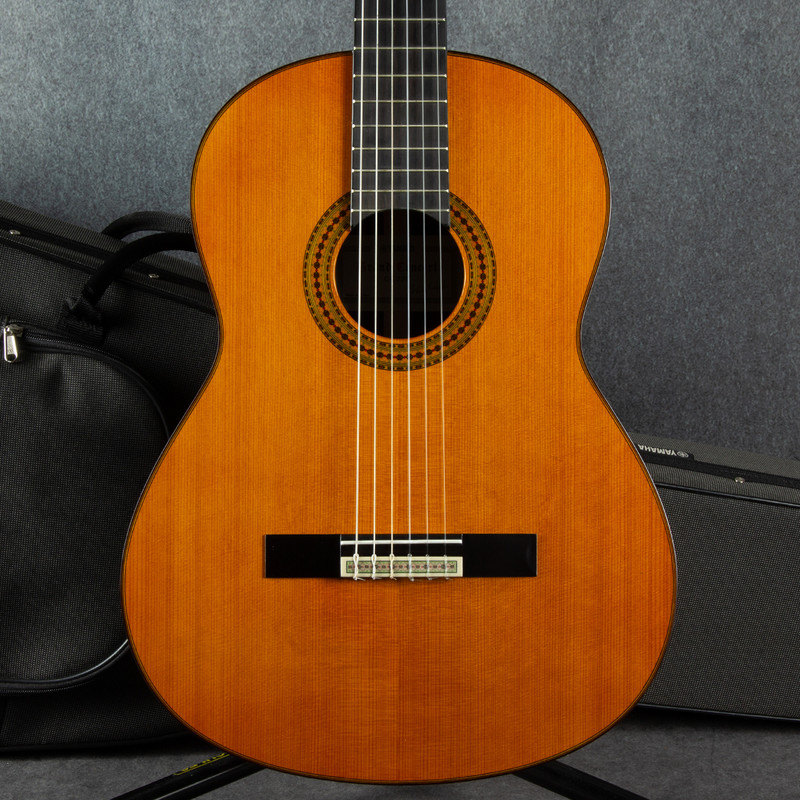 Yamaha GC22C Grand Concert Classical Guitar - Soft Case - 2nd Hand Yamaha GC22C Grand Concert Classical Guitar - Soft Case - 2nd Hand