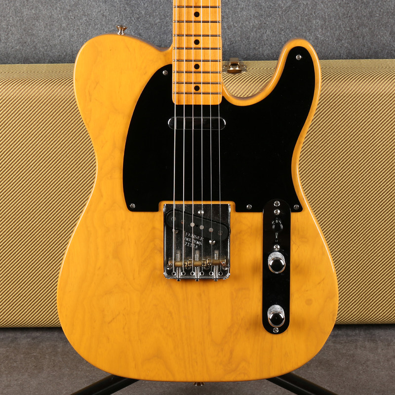 Fender American Vintage 52 Reissue Telecaster - Butterscotch - Case - 2nd Hand