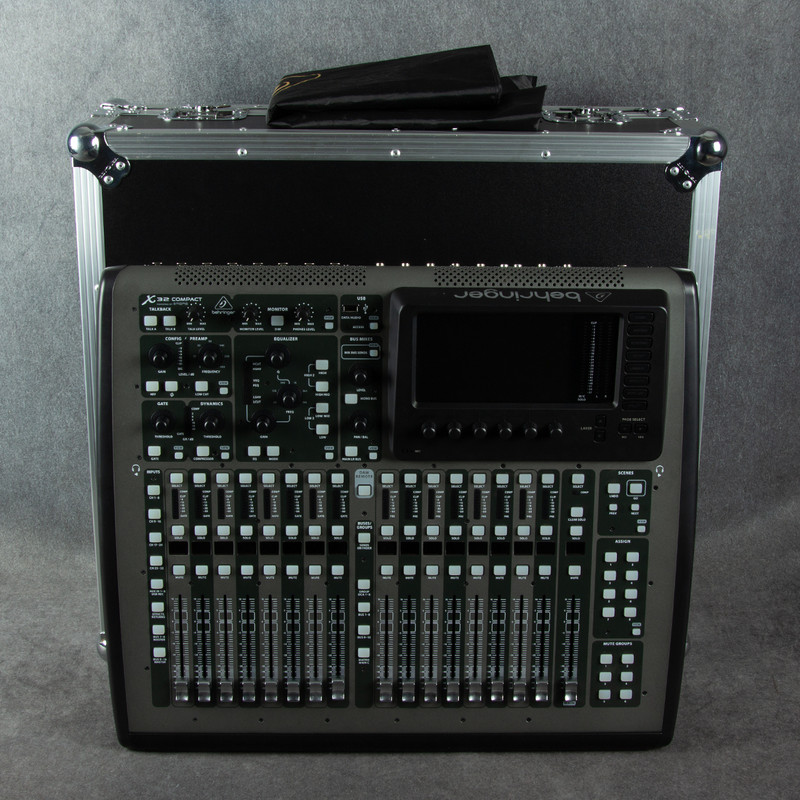 Behringer X32 Mixer - Cover - Flight Case **COLLECTION ONLY** - 2nd Hand