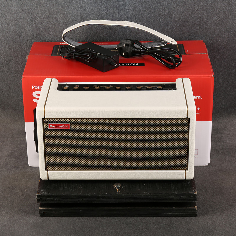 Positive Grid Spark 40 - Pearl Edition - Box & PSU - 2nd Hand Positive Grid Spark 40 - Pearl Edition - Box & PSU - 2nd Hand
