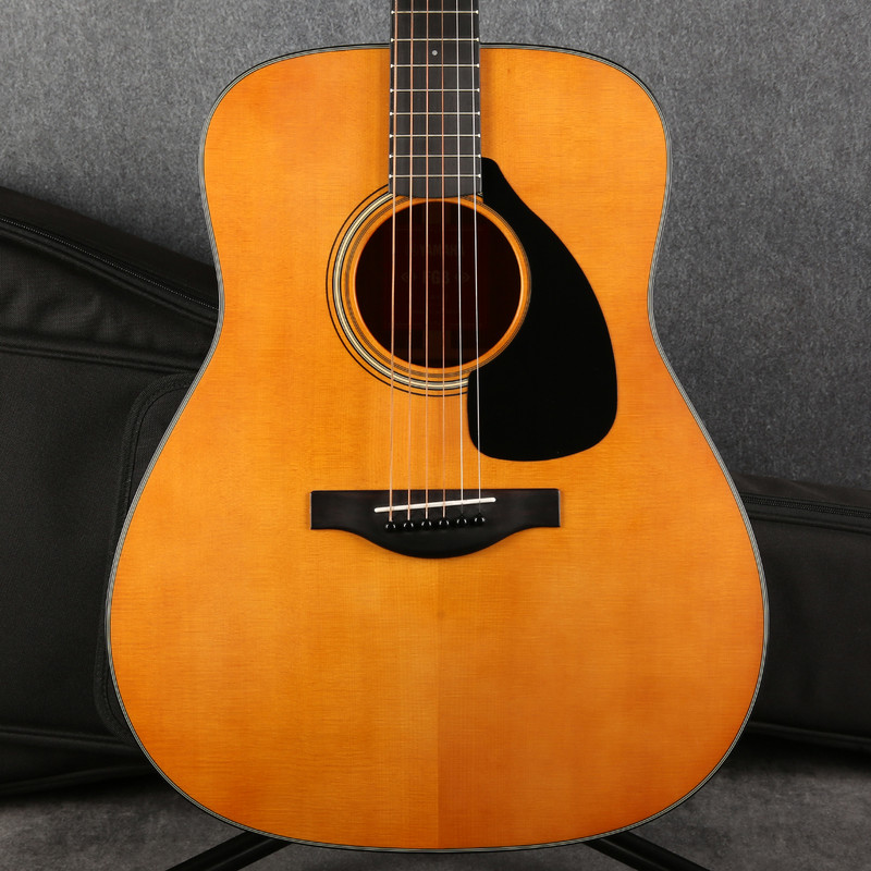 Yamaha FG3 Red Label Dreadnought Acoustic - Natural - Soft Case - 2nd Hand