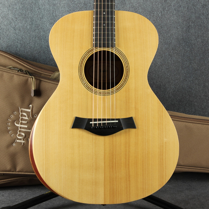Taylor Academy 12 Grand Concert Acoustic - Gig Bag - 2nd Hand