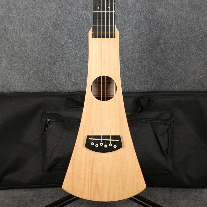 Martin Steel String Backpacker - Left Handed - Natural - Gig Bag - 2nd Hand Martin Steel String Backpacker - Left Handed - Natural - Gig Bag - 2nd Hand