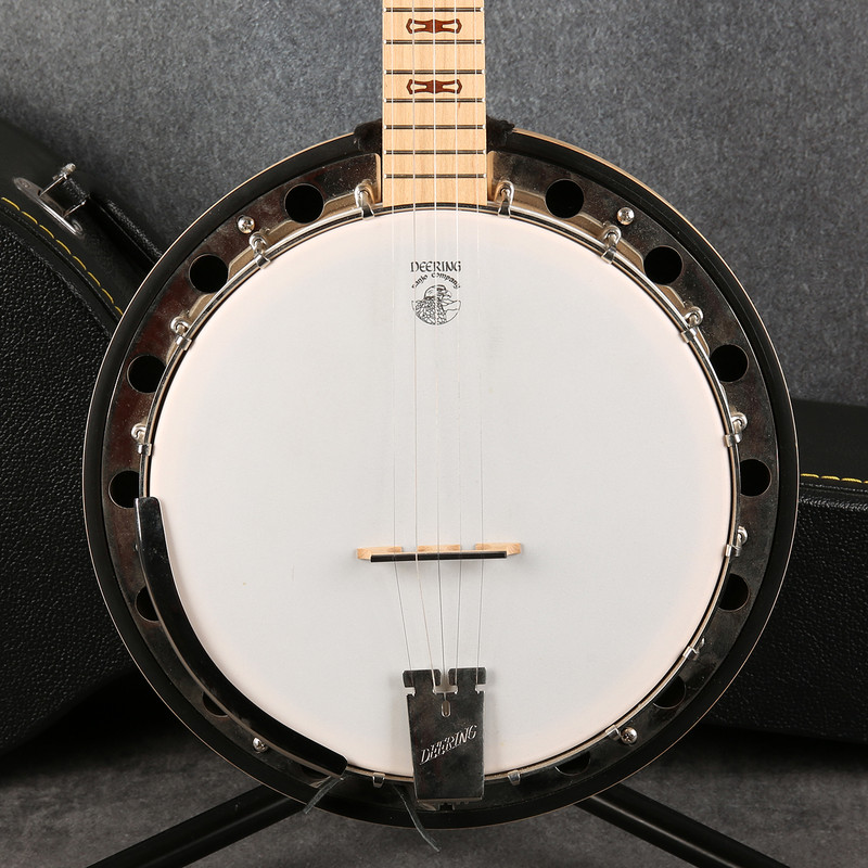 Deering Goodtime Two Resonator 5 String Banjo - Blonde - Hard Case - 2nd Hand Deering Goodtime Two Resonator 5 String Banjo - Blonde - Hard Case - 2nd Hand