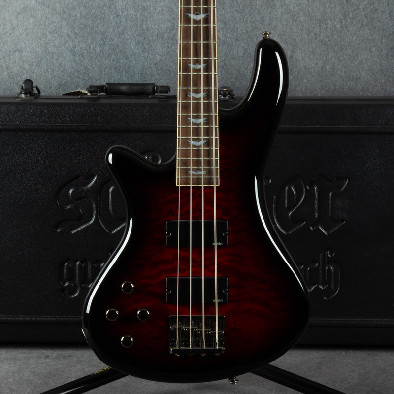 Schecter Stiletto Extreme 4 Bass Black Cherry - Left Handed - Case - 2nd Hand Schecter Stiletto Extreme 4 Bass Black Cherry - Left Handed - Case - 2nd Hand