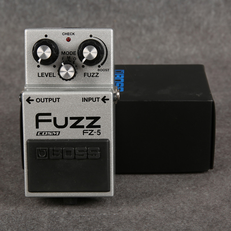 Boss FZ-5 - Boxed - 2nd Hand Boss FZ-5 - Boxed - 2nd Hand