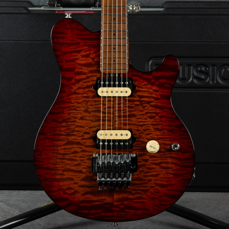 Music Man Axis Roasted Amber Quilt Maple Fingerboard - Hard Case - 2nd Hand