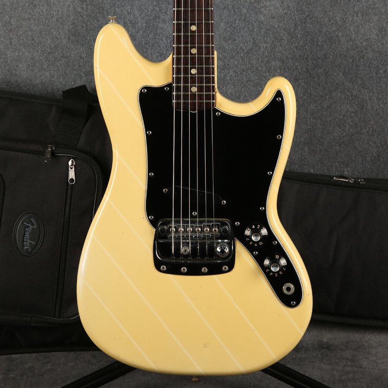 Fender Bronco - 1977 - Olympic White - Gig Bag - 2nd Hand