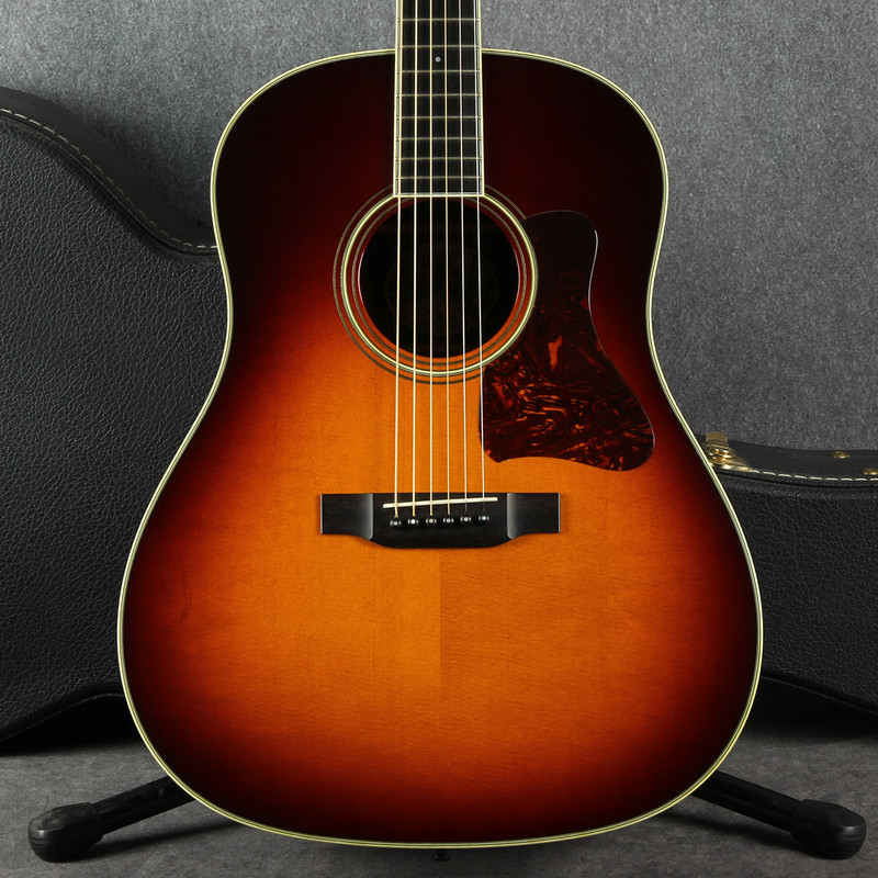 Collings CJ Acoustic Guitar- Sunburst - Hard Case - 2nd Hand
