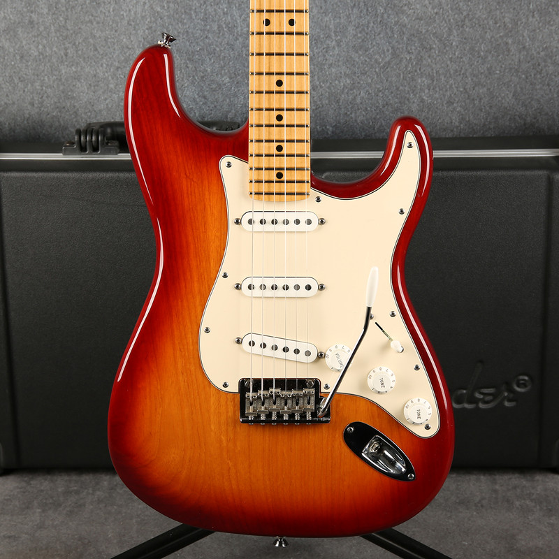 Fender American Standard Stratocaster - Sienna Sunburst - Hard Case - 2nd Hand (145421)